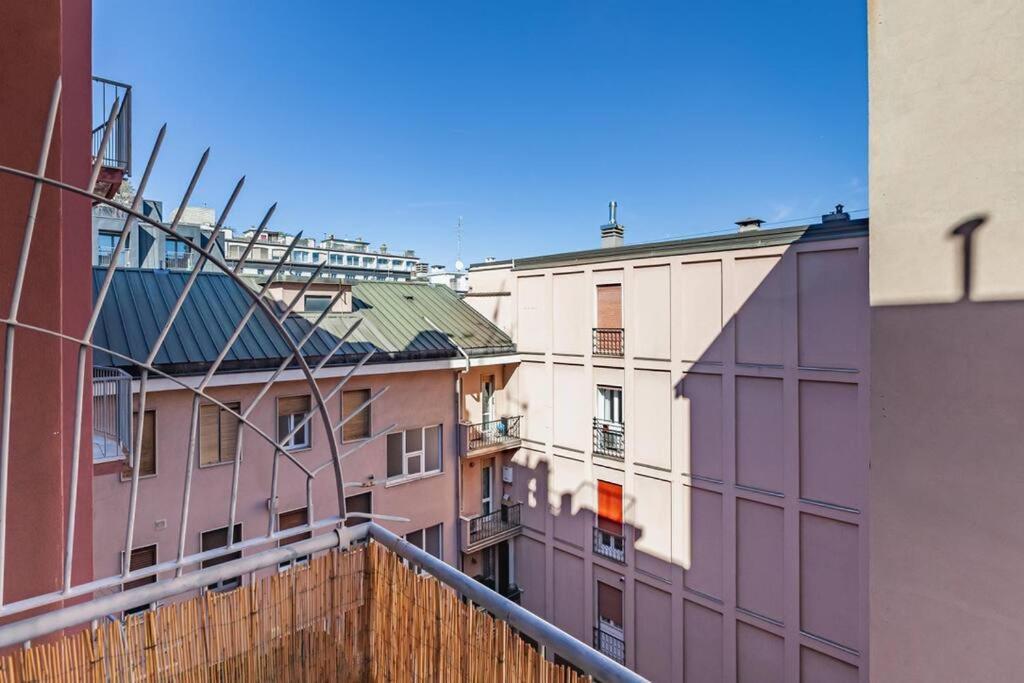 Appartamento Chicco In Zona Elegante Milano Eksteriør billede